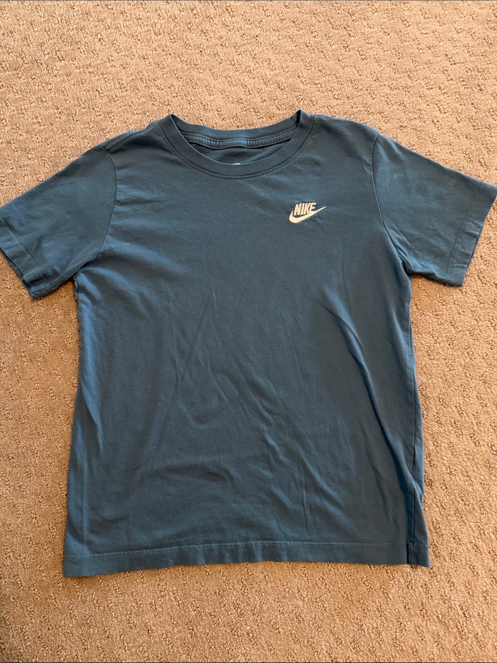 Nike Boys Short Sleeve Tee in Teal